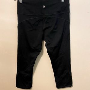 Lulu Lemon || (M) Black Leggings